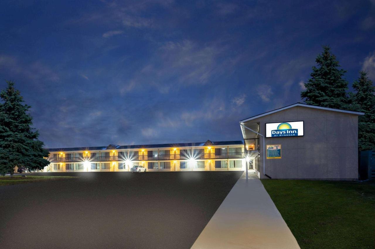 Days Inn By Wyndham Birch Run Dış mekan fotoğraf